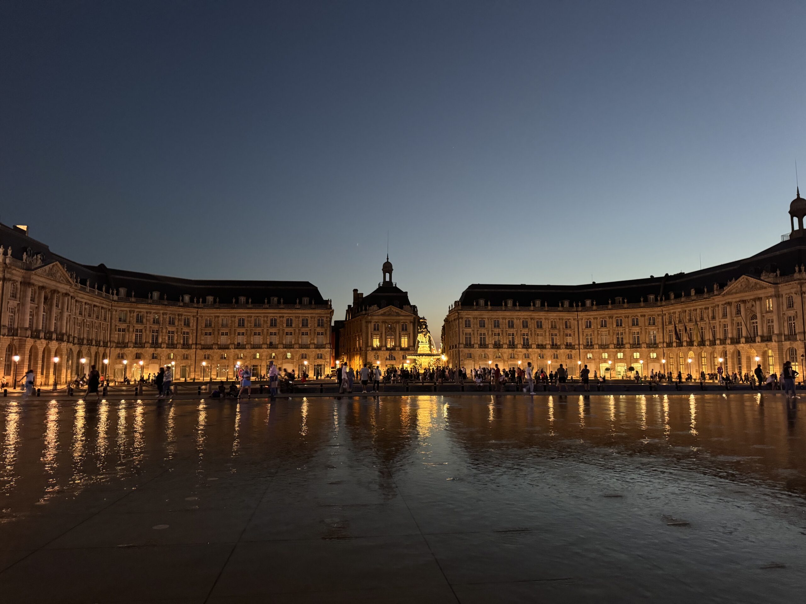 A photo of a building in Bordeaux France.